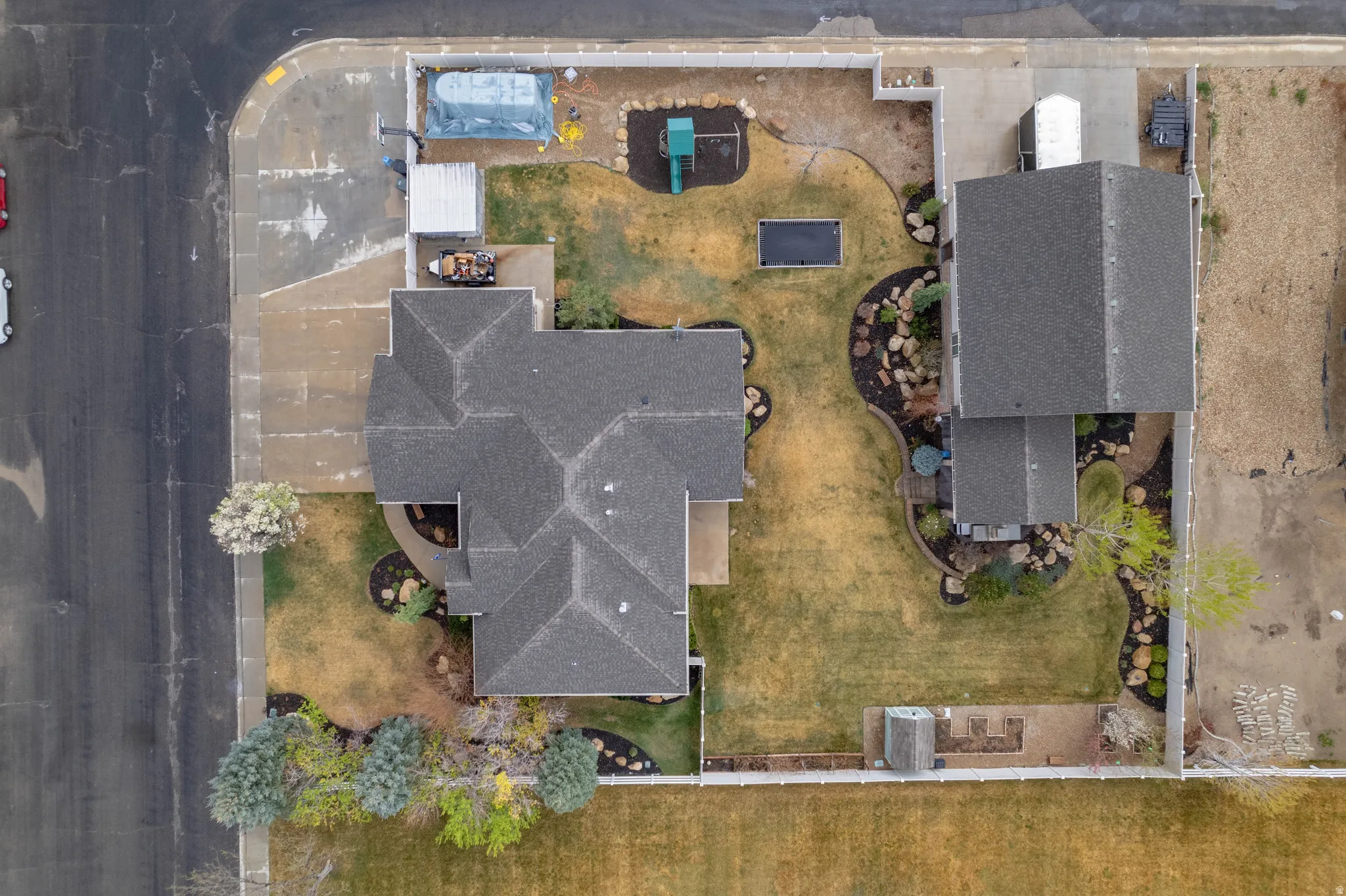 Aerial overview of property's location