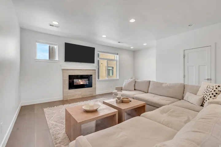1416 E Komenda Way, Millcreek, Utah 84124