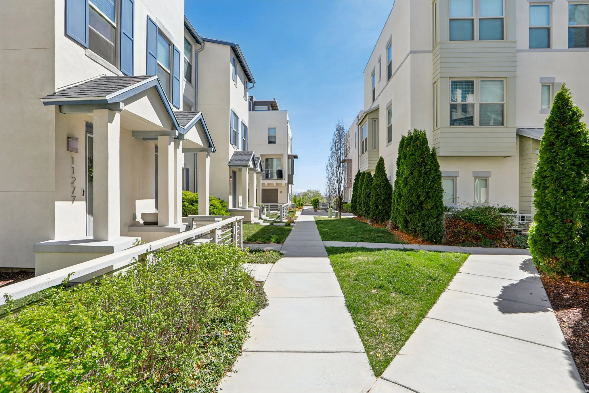 View of community featuring a residential view