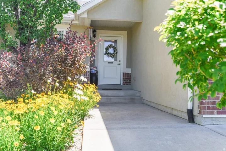 1402 N 650 E, Tooele, Utah 84074