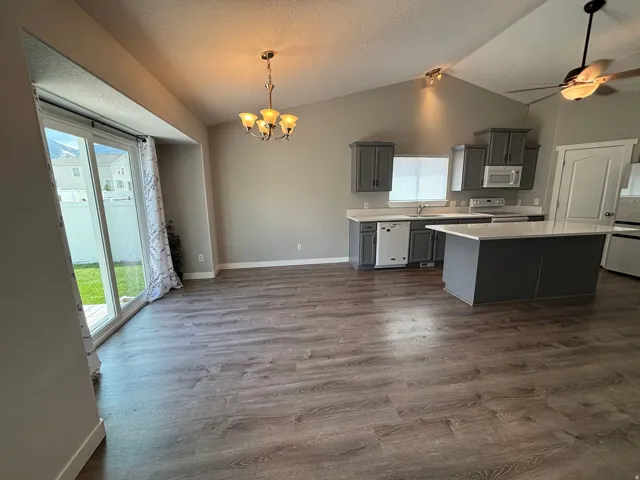 1402 N 650 E, Tooele, Utah 84074