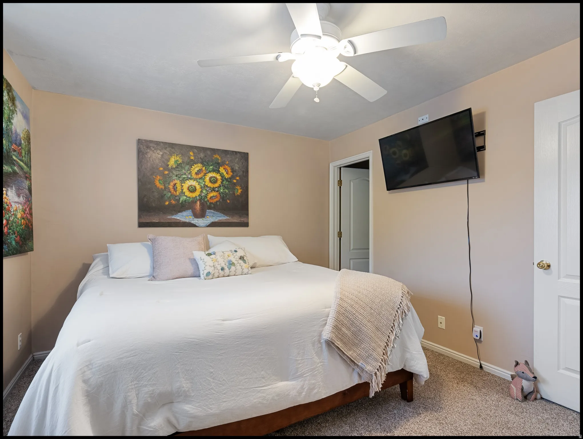 Primary suite