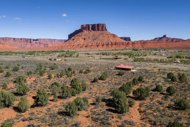 134 W Buchanan Ln, Castle Valley, Utah 84532