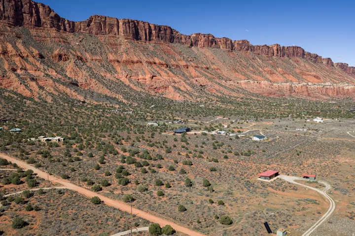 134 W Buchanan Ln, Castle Valley, Utah 84532