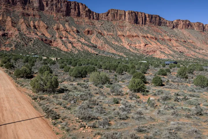 134 W Buchanan Ln, Castle Valley, Utah 84532