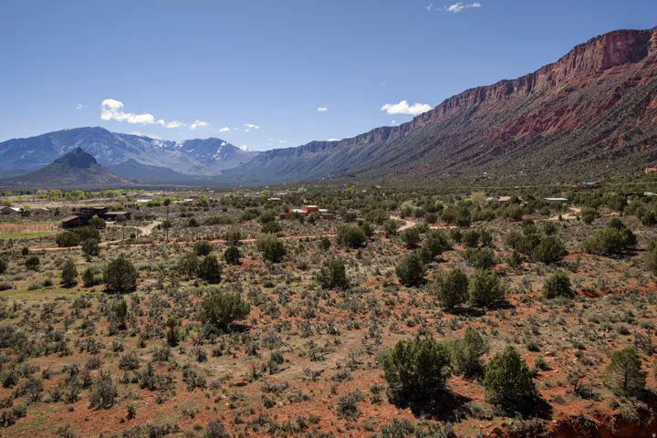 134 W Buchanan Ln, Castle Valley, Utah 84532