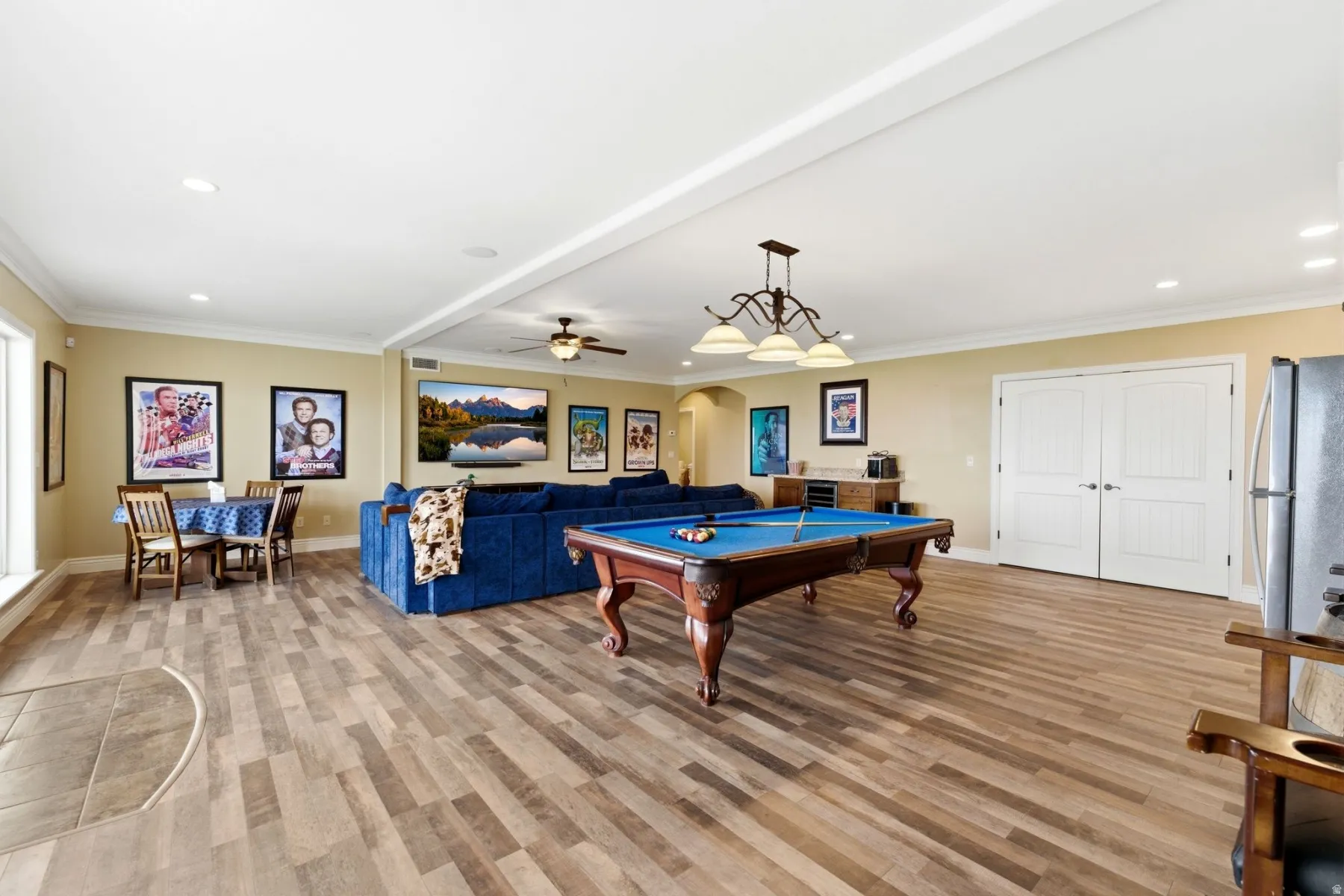 Game room featuring recessed lighting, arched walkways, pool table, crown molding, and ceiling fan