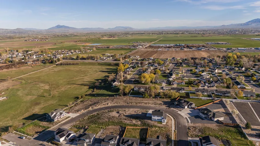 801 W 70 N, Hyrum, Utah 84319
