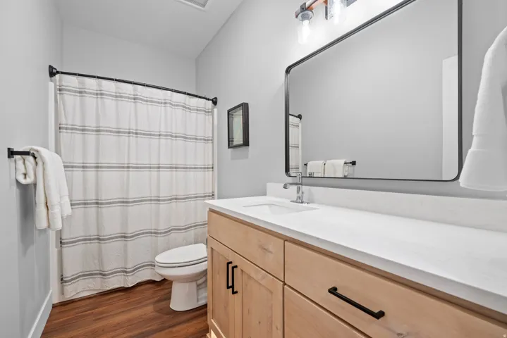 Full bathroom