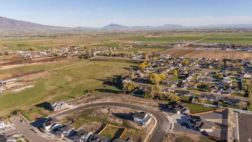 817 W 70 N, Hyrum, Utah 84319