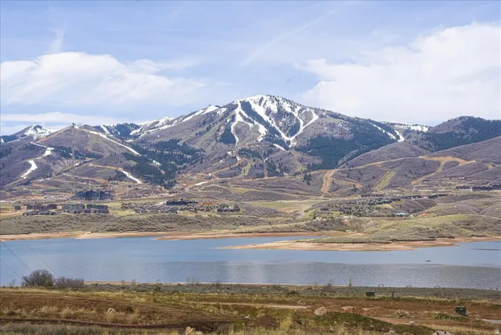 Mountain view with a nearby body of water