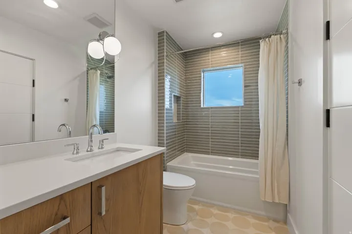 501 W Devey Dr, Alpine, Utah 84004