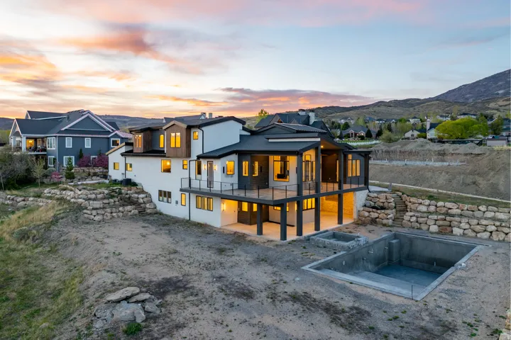 501 W Devey Dr, Alpine, Utah 84004