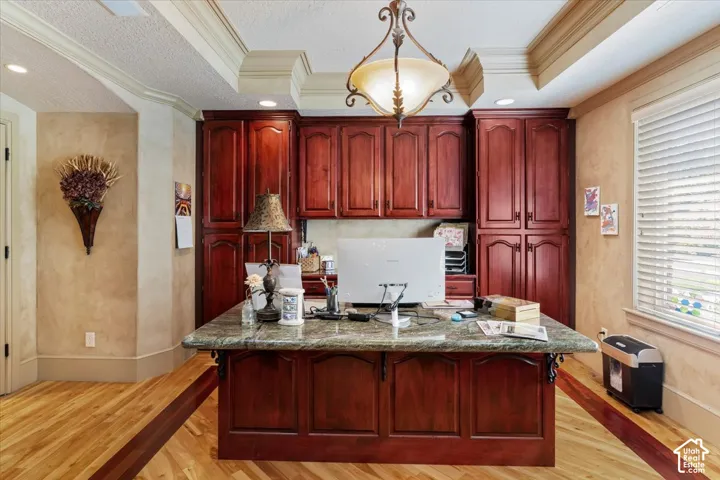 960 E Par Three Cir, Fruit Heights, Utah 84037