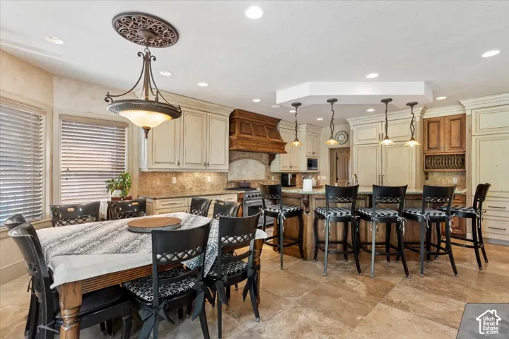 960 E Par Three Cir, Fruit Heights, Utah 84037