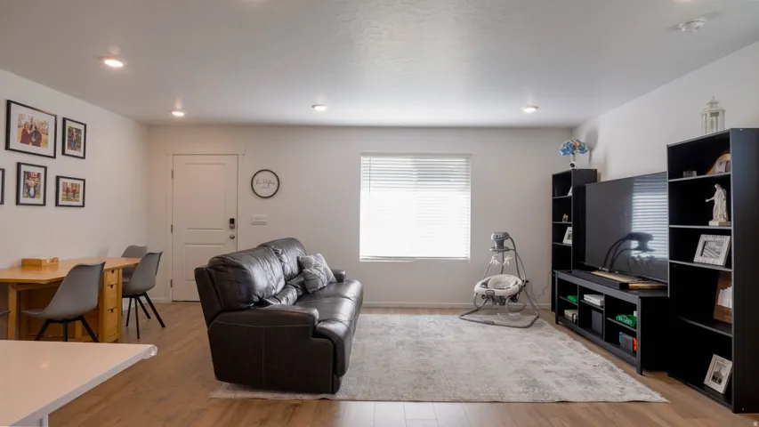 family room, dining area.
