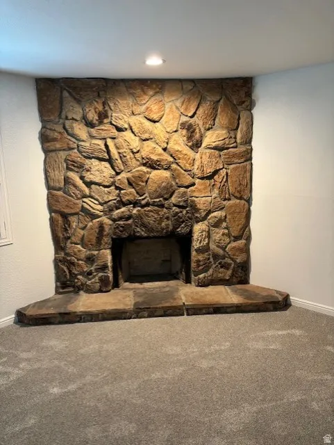 Living Room with a fireplace.