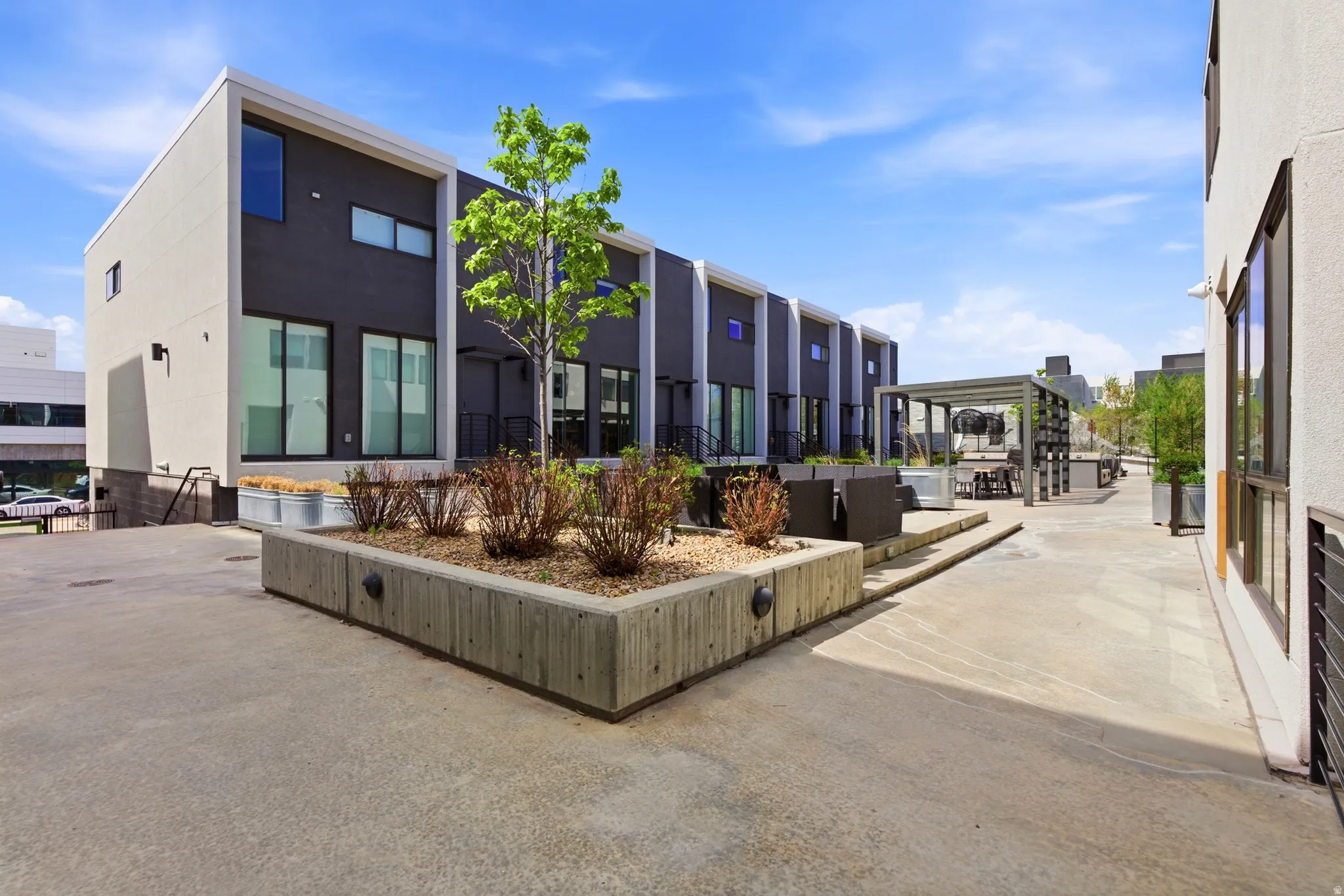 common area courtyard
