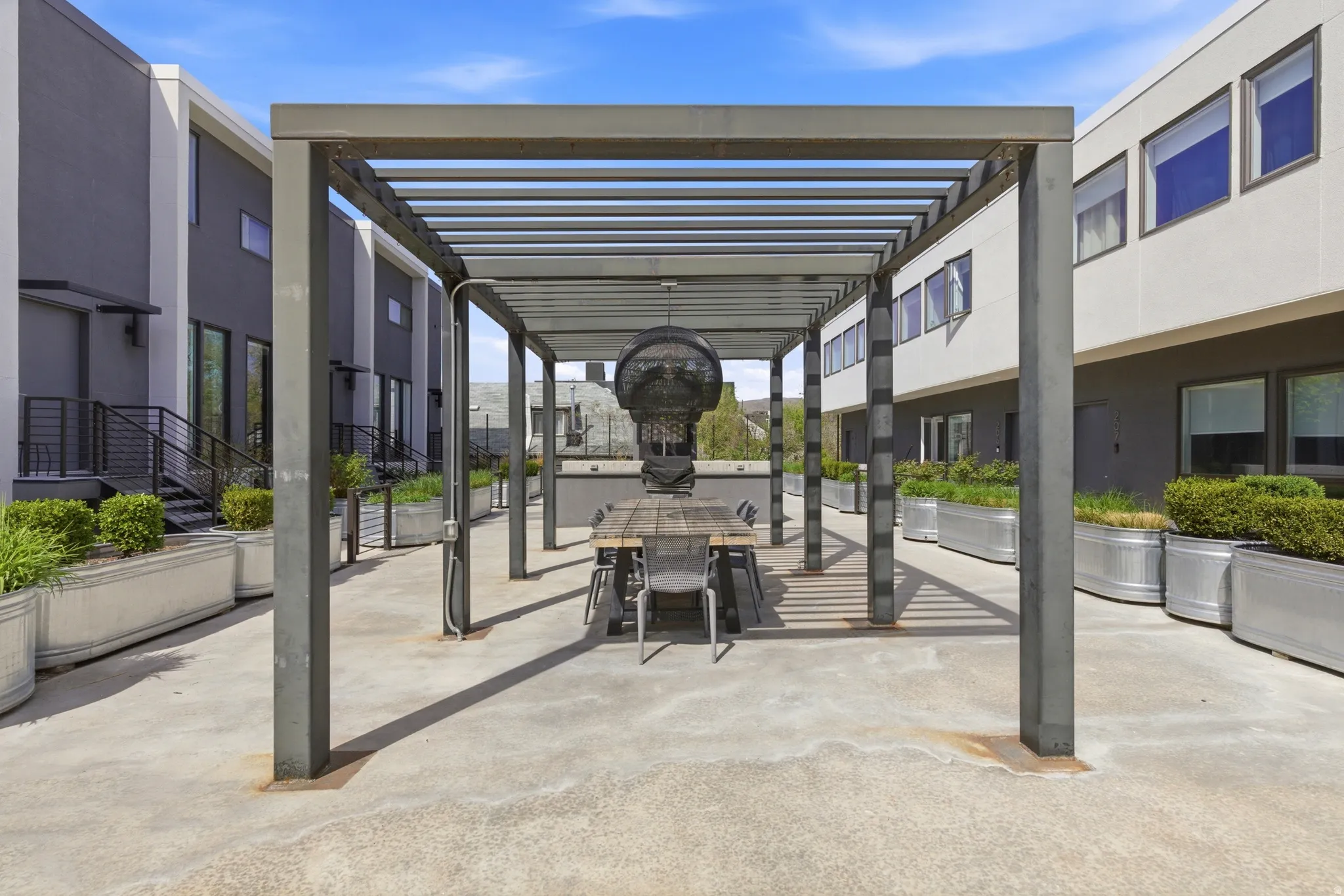 common area courtyard