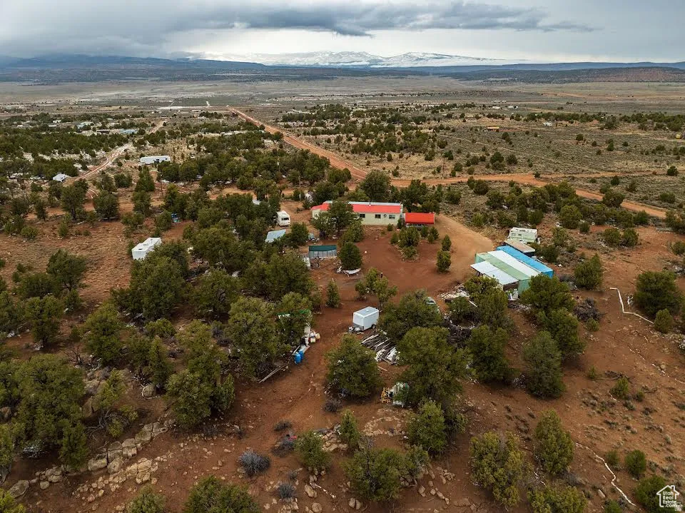View of property location with rural landscape and a mountainous background