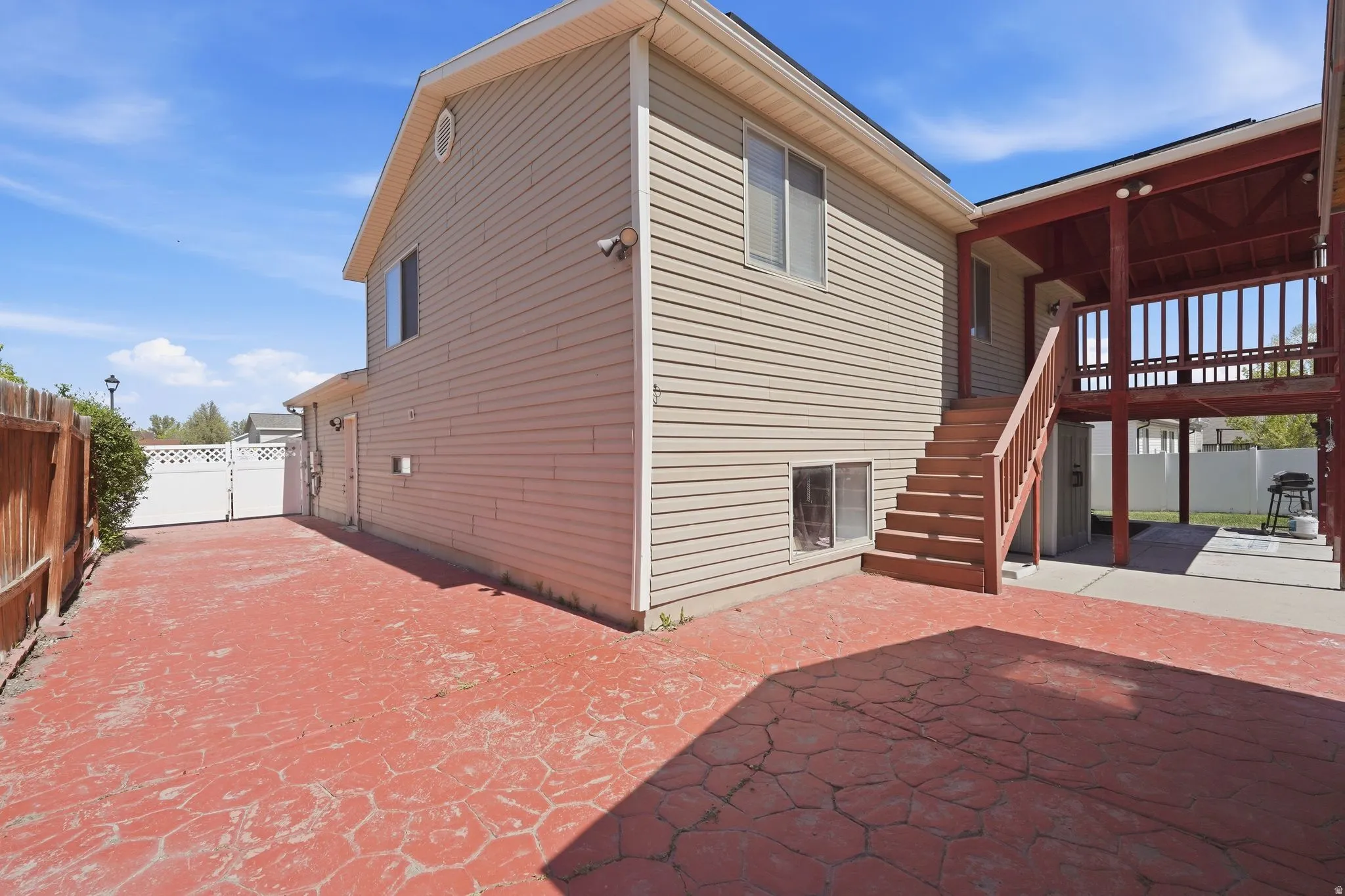 RV Parking, large deck, and covered patio
