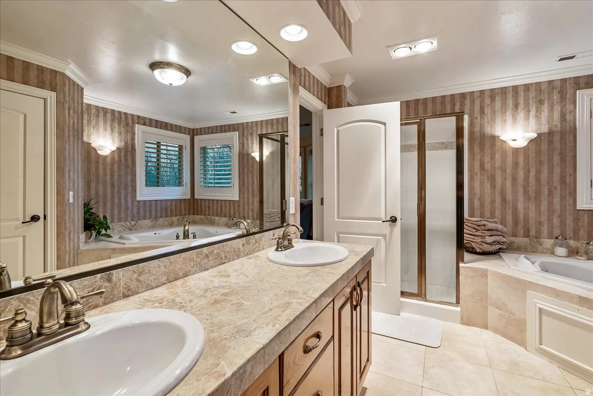 Primary EnSuite