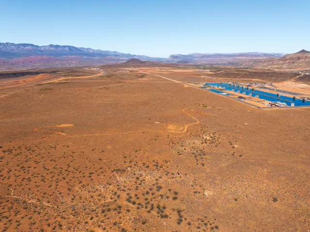Aerial view of sparsely populated area with mountains