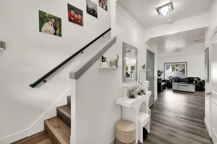 7187 S 420 E, Midvale, Utah 84047