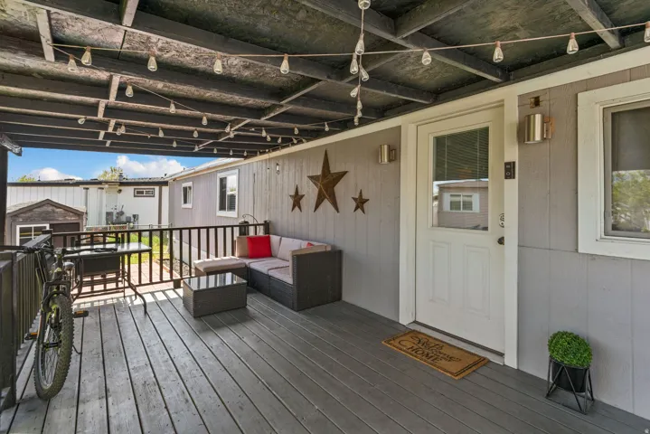 Deck featuring an outdoor living space