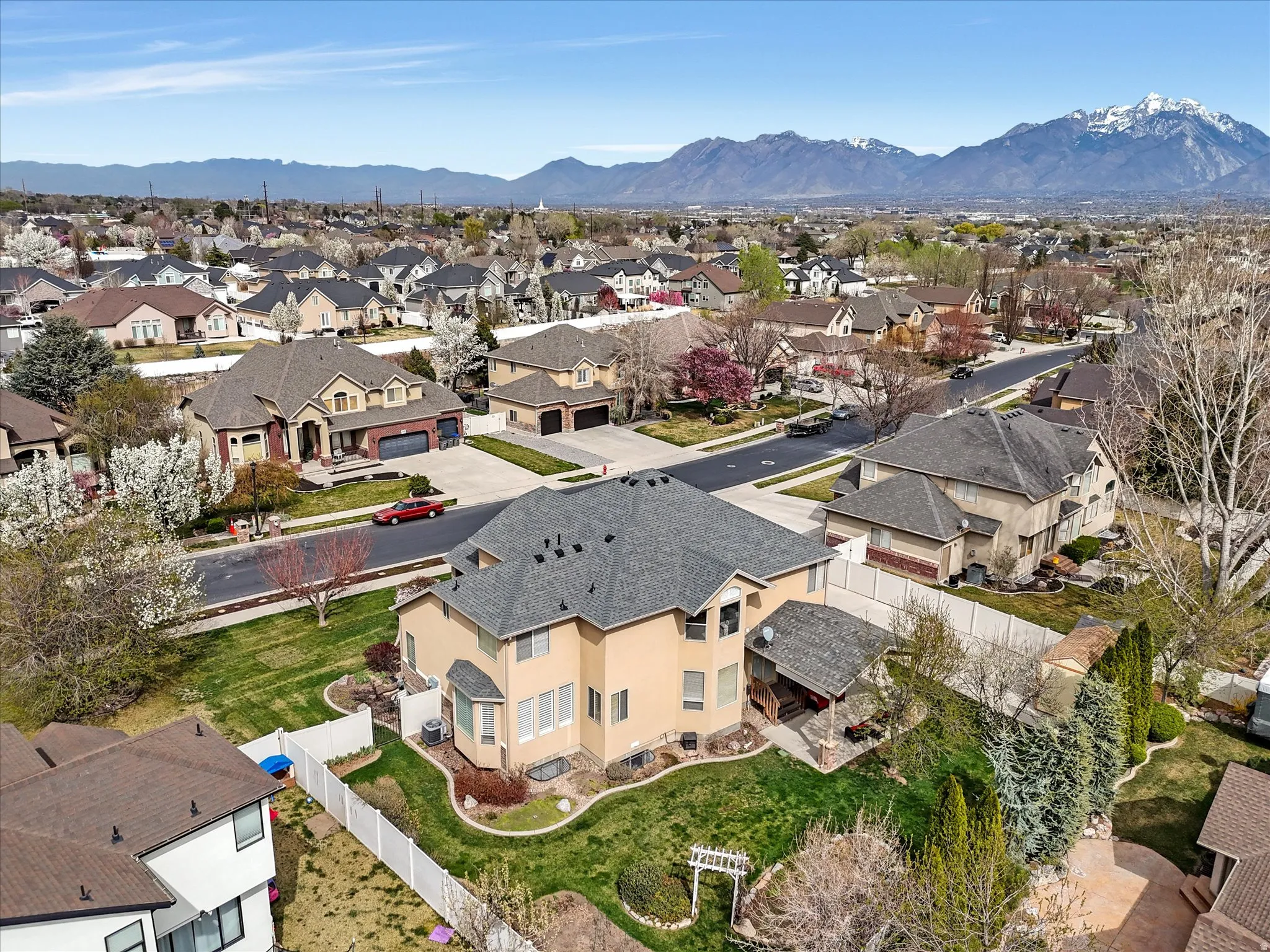 Aerial perspective of suburban area with mountains