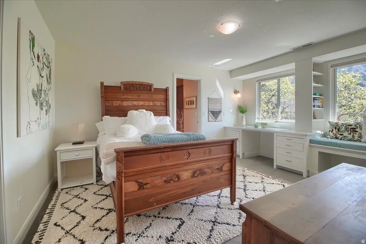 Jack and Jill bedroom suite