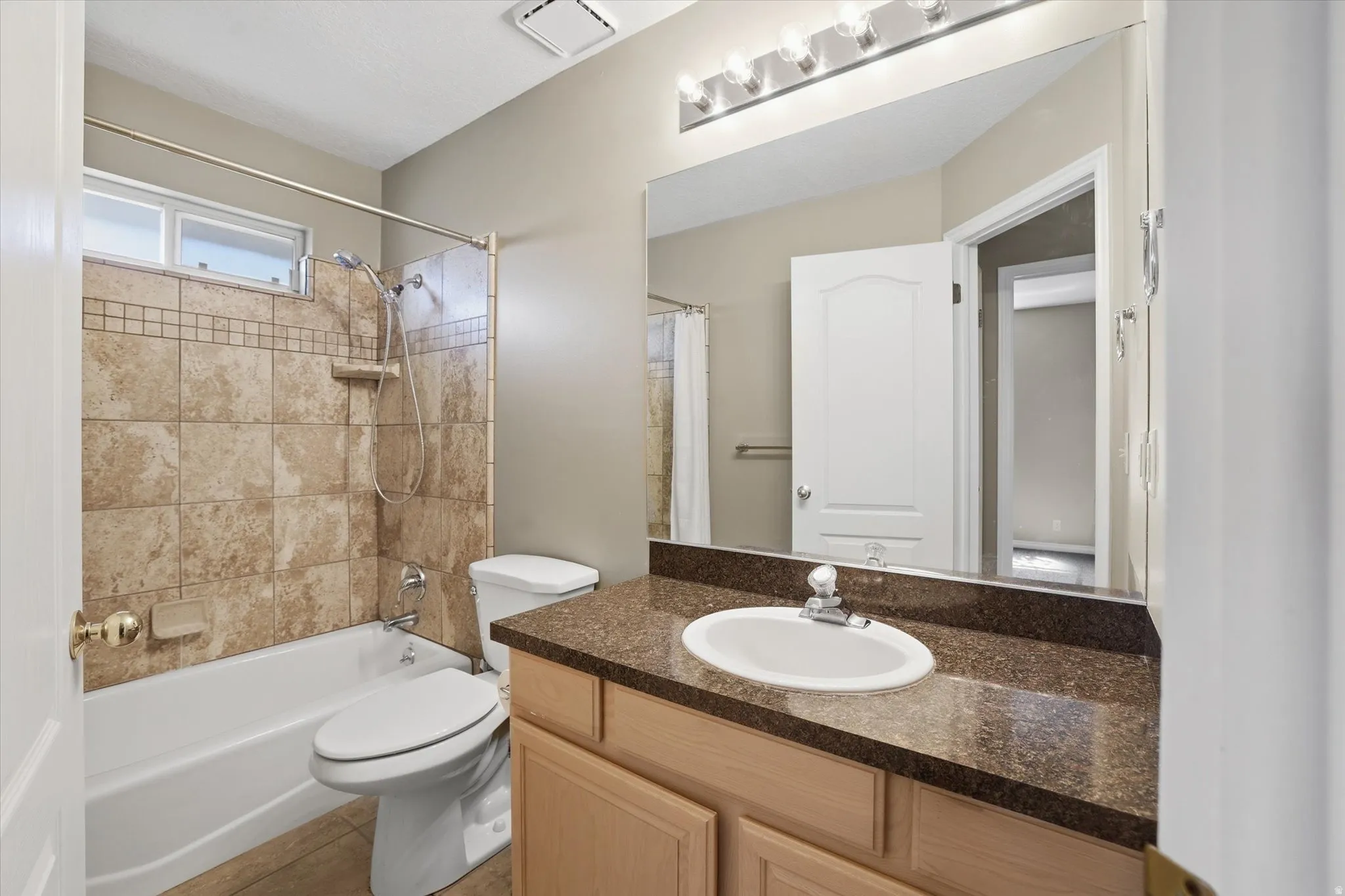 Main bathroom