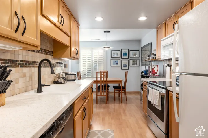 4676 S Woodduck Ln, Millcreek, Utah 84117