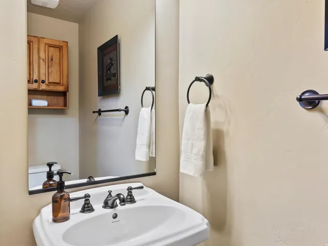 5168 E Fairview Loop #c606, Eden, Utah 84310