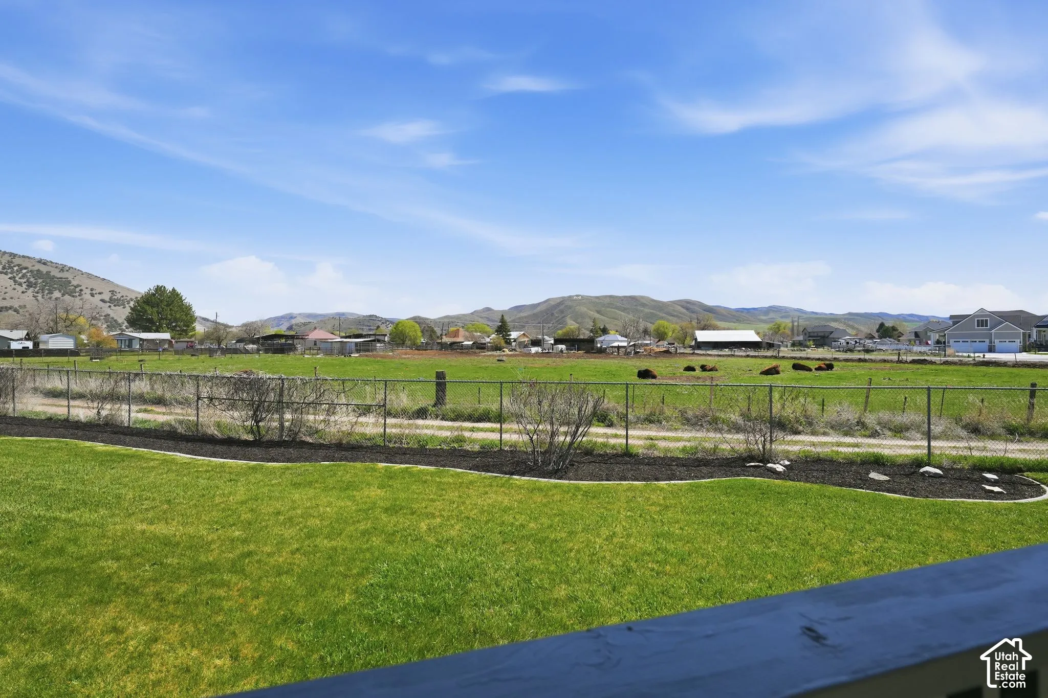 View of yard with a mountain view