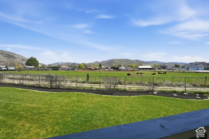 View of yard with a mountain view