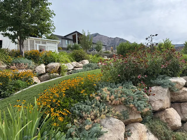 View of yard with a mountain view