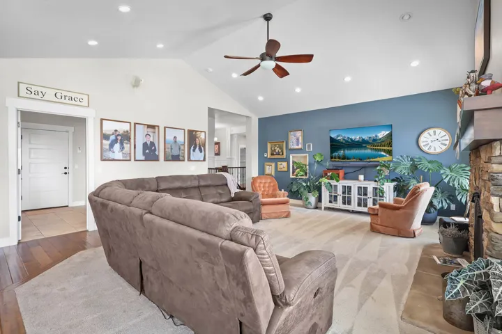 3085 N Bronzewood Cir #26, Erda, Utah 84074