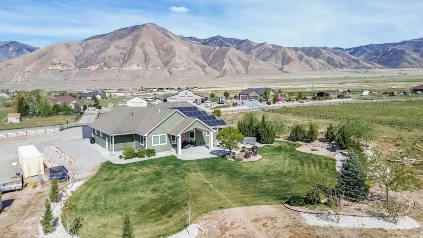 3085 N Bronzewood Cir #26, Erda, Utah 84074