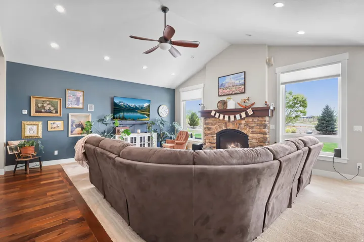 3085 N Bronzewood Cir #26, Erda, Utah 84074