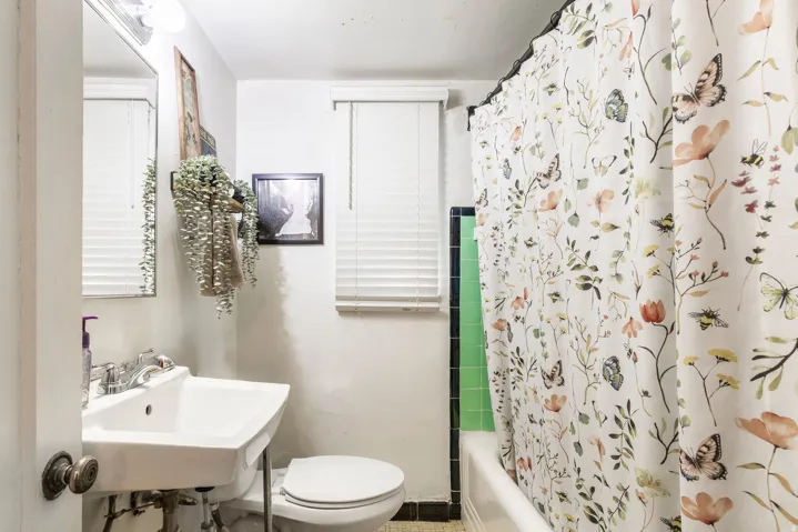 55 E 200 N, Salt Lake City, Utah 84103