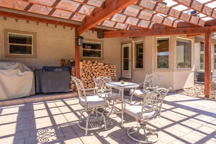 Outdoor dining area