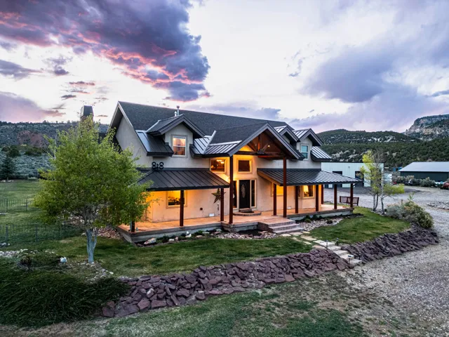 8551 W Sawtooth Park Dr, Dry Fork, Utah 84078