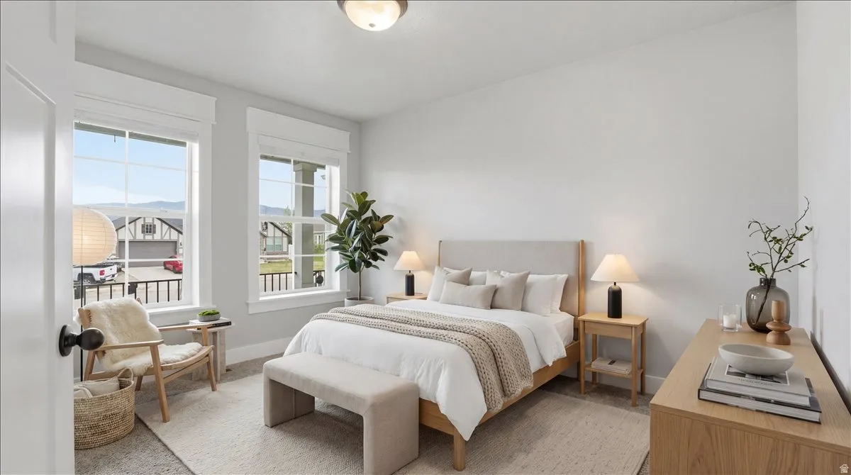 Bedroom with baseboards