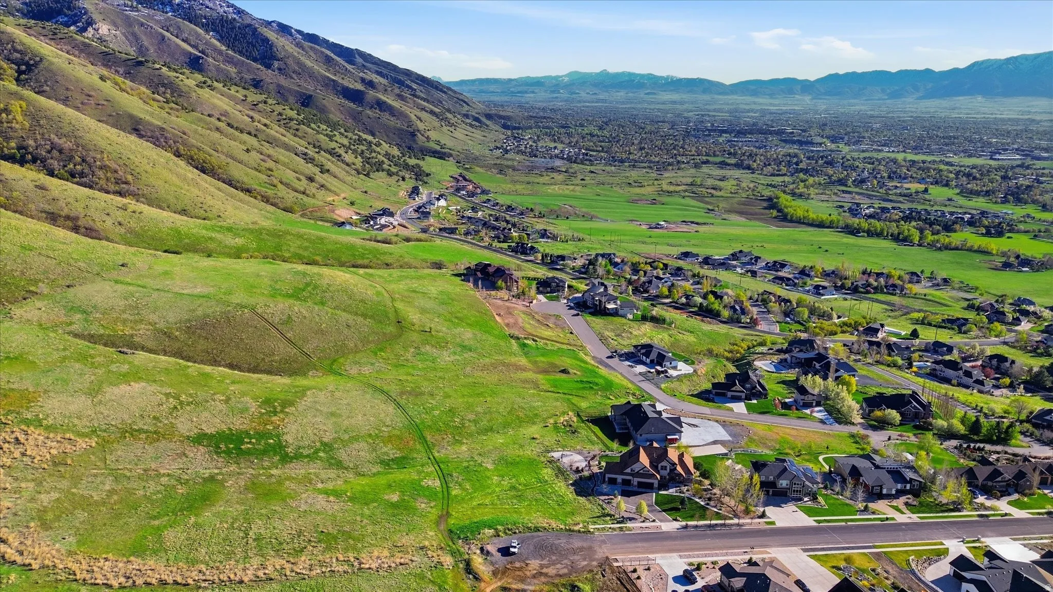 Bird's eye view of property.
