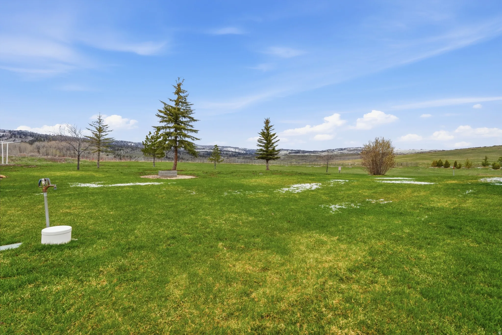 View of grassy yard featuring a rural view
