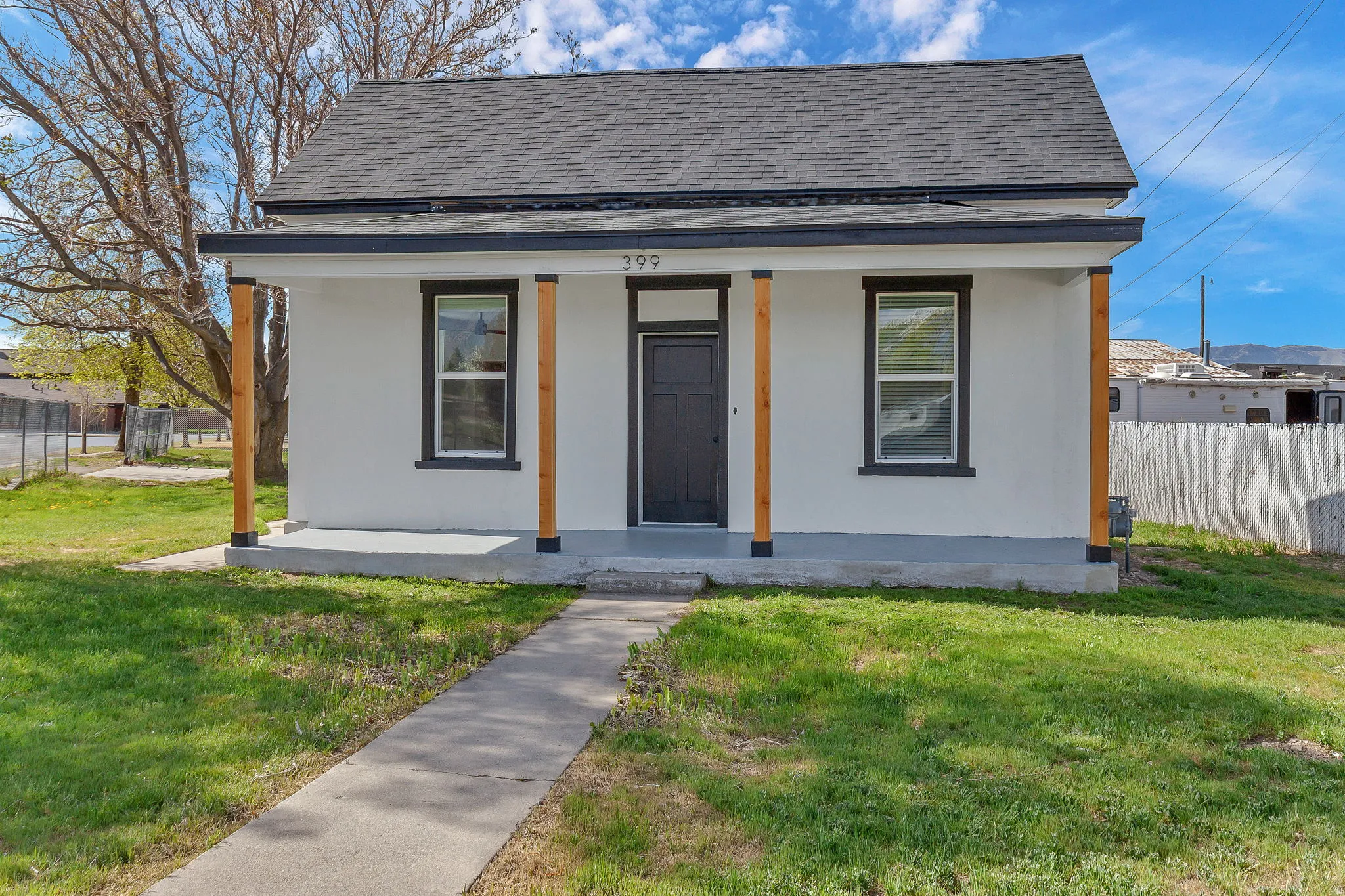Master bedroom porch facing Pacific Dr.