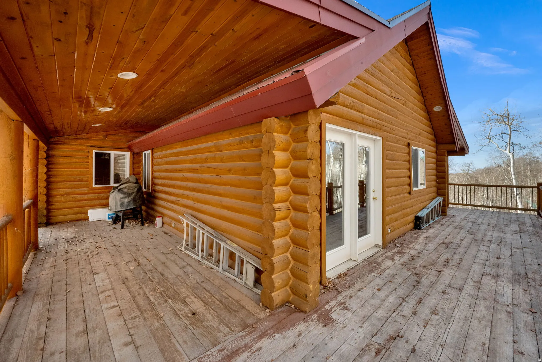 Deck featuring grilling area