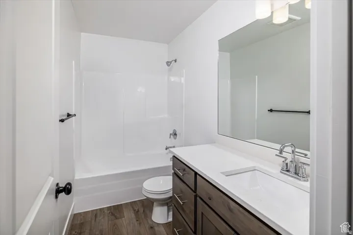 Full bathroom