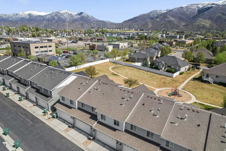 2792 N Fighting Falcon St, Layton, Utah 84040